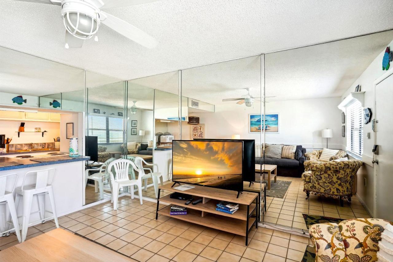 Sunset Chateau 409 St. Pete Beach Εξωτερικό φωτογραφία
